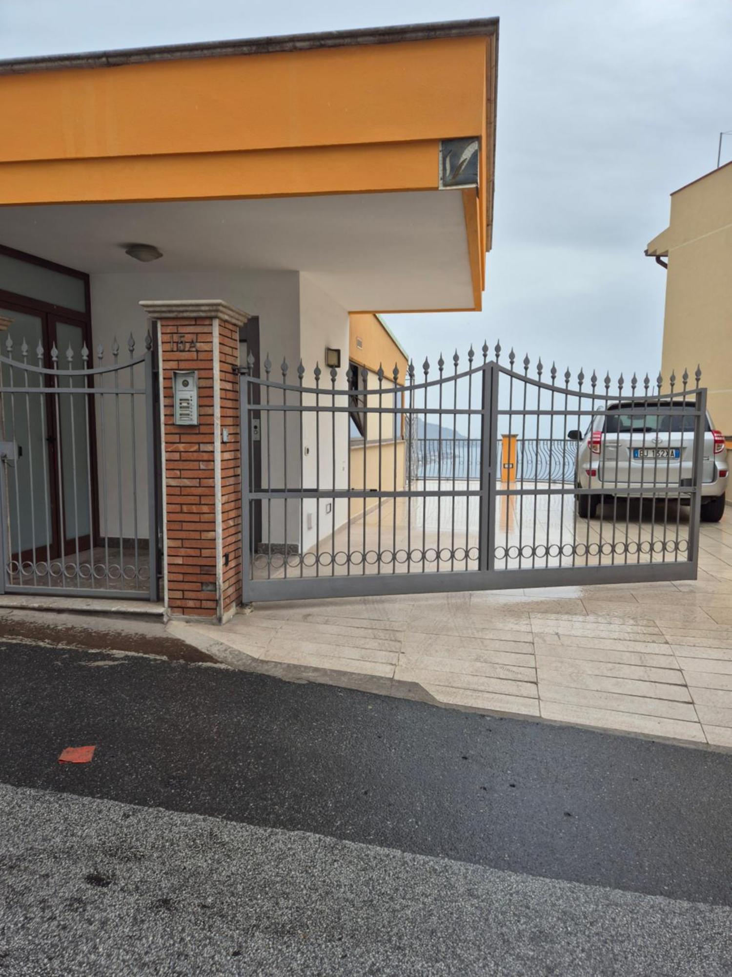 Casa Flavia Apartment Таормина Екстериор снимка
